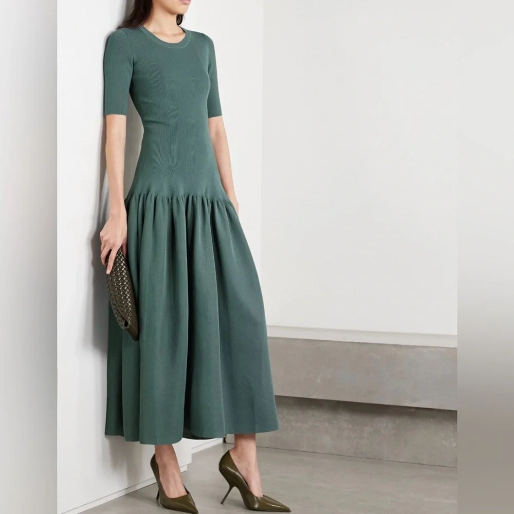 ALTUZARRA Maisie Stretch-Knit Dress
STORM CLOUD size L - Picture 1 of 16